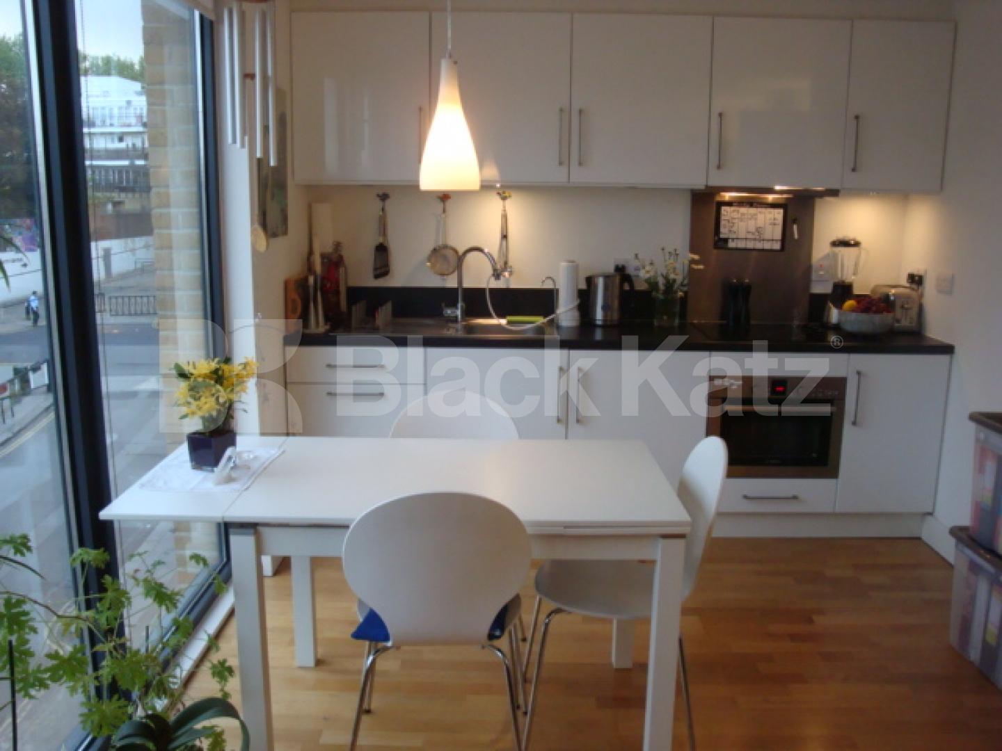 			NEW INSTRUCTION!, 1 Bedroom, 1 bath, 1 reception Flat			 Weedington Road, KENTISH TOWN